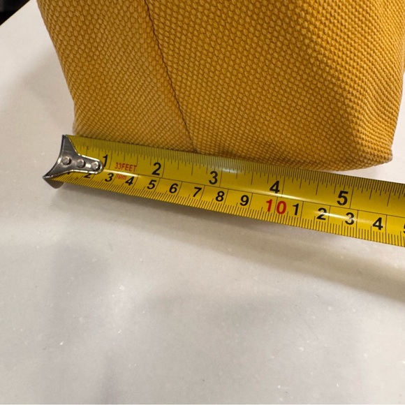 Dooney & Bourke “Florentine” Shoulder Bag Yellow Canvas & Leather EUC - Picture 12 of 16